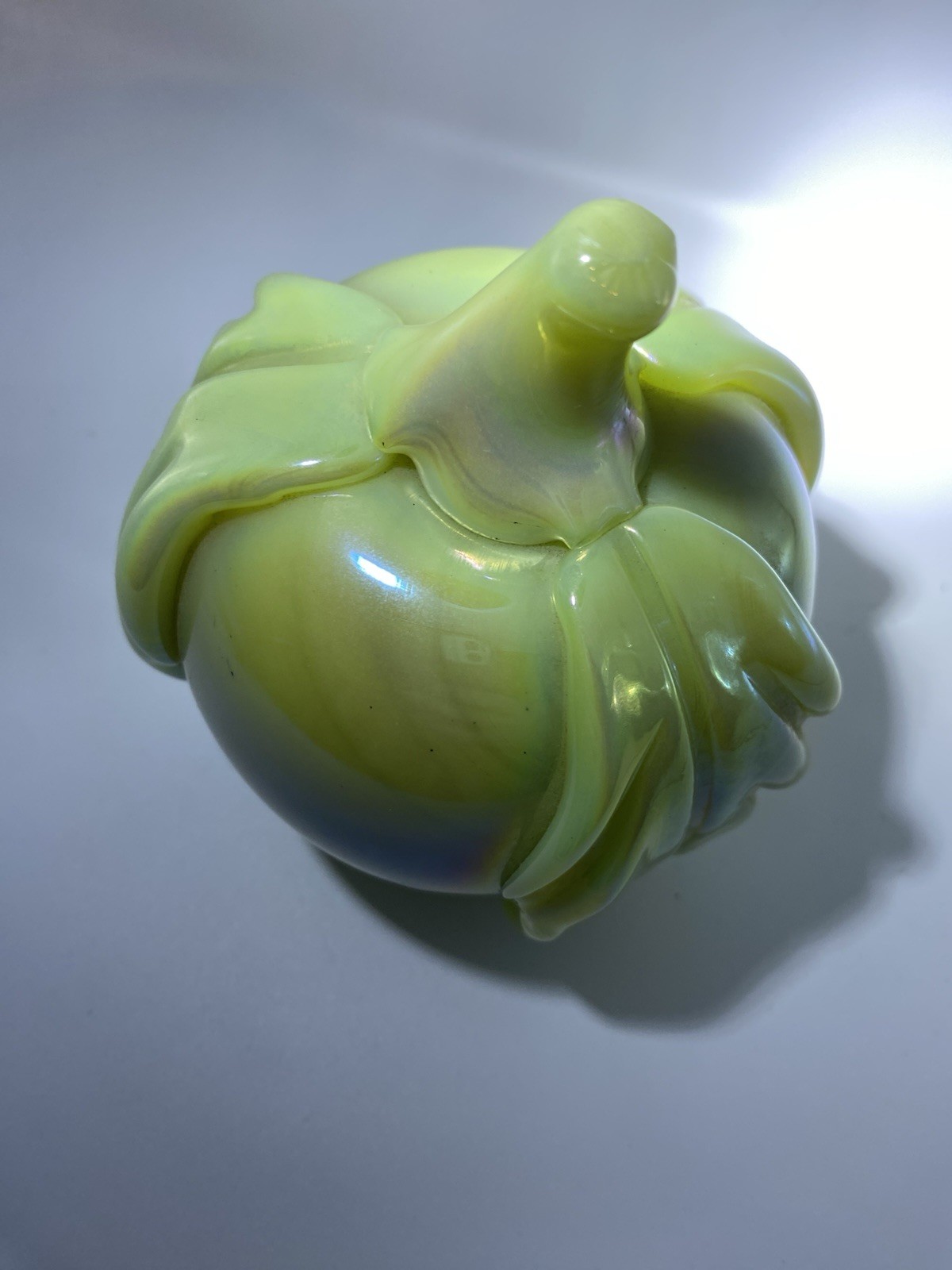 Gibson 1977 Vaseline Iridescent Large Apple Paperweight Glows Heavy 5” tall
