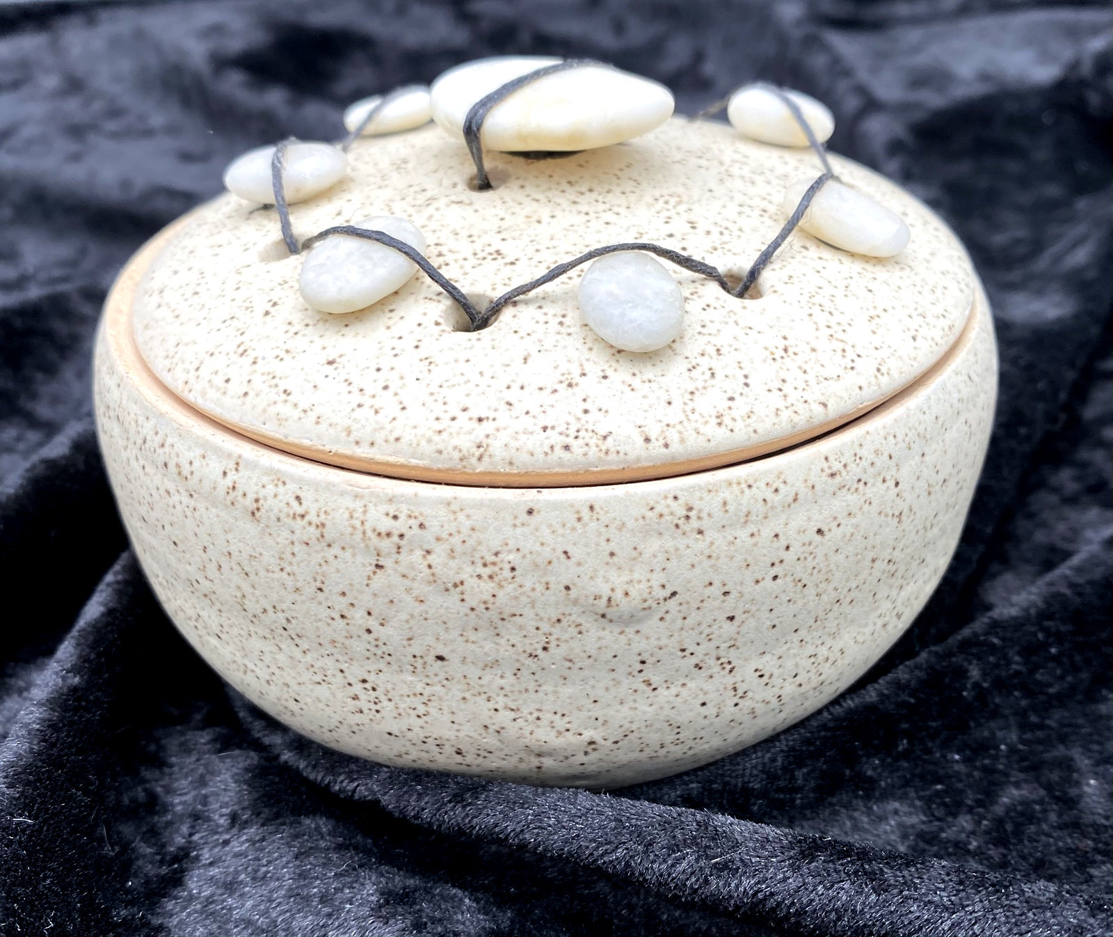Studio Pottery Stoneware Trinket Lidded Dish w/Corded Polished Stones, Signed