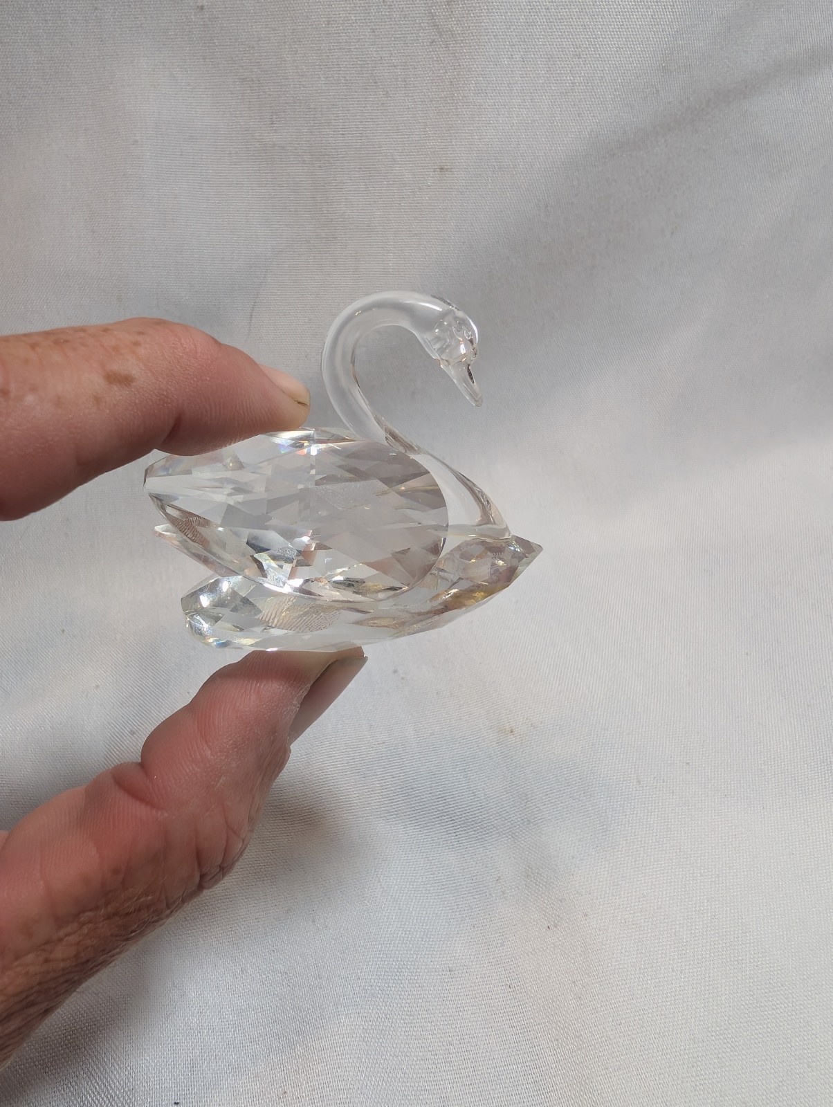 Signed SWAROVSKI Crystal SWAN 2″ x 1 3/4″ Tall FIGURINE