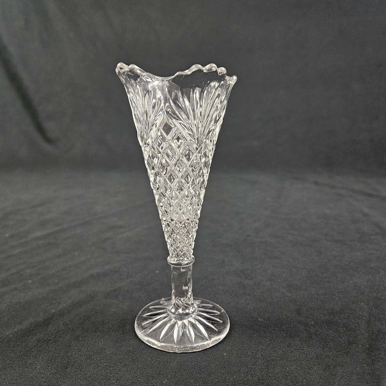 Vintage Bud Flower Vase Glass Pineapple Fan Holbrook Propagator US Glass Co