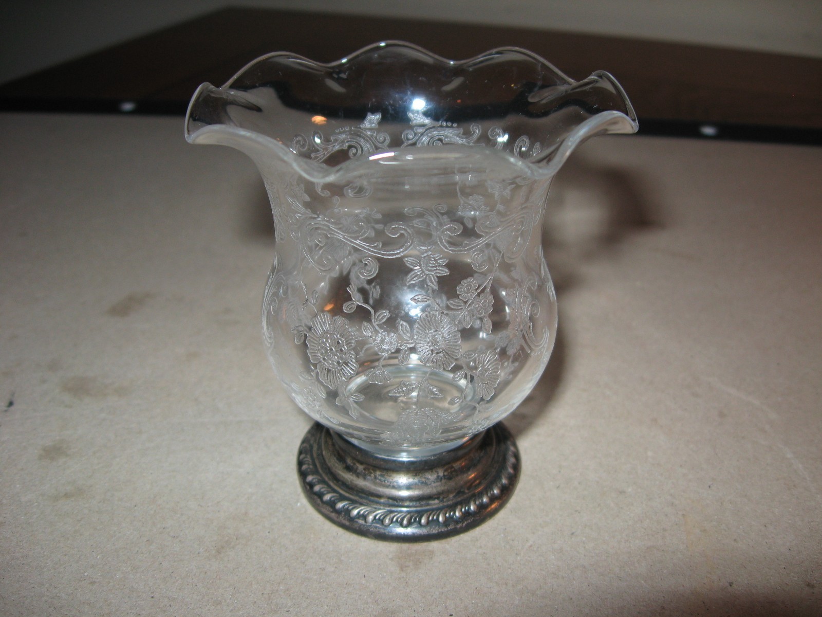 Cambridge Glass Cigarette Urn Small Vase With Sterling Silver Base Chantilly