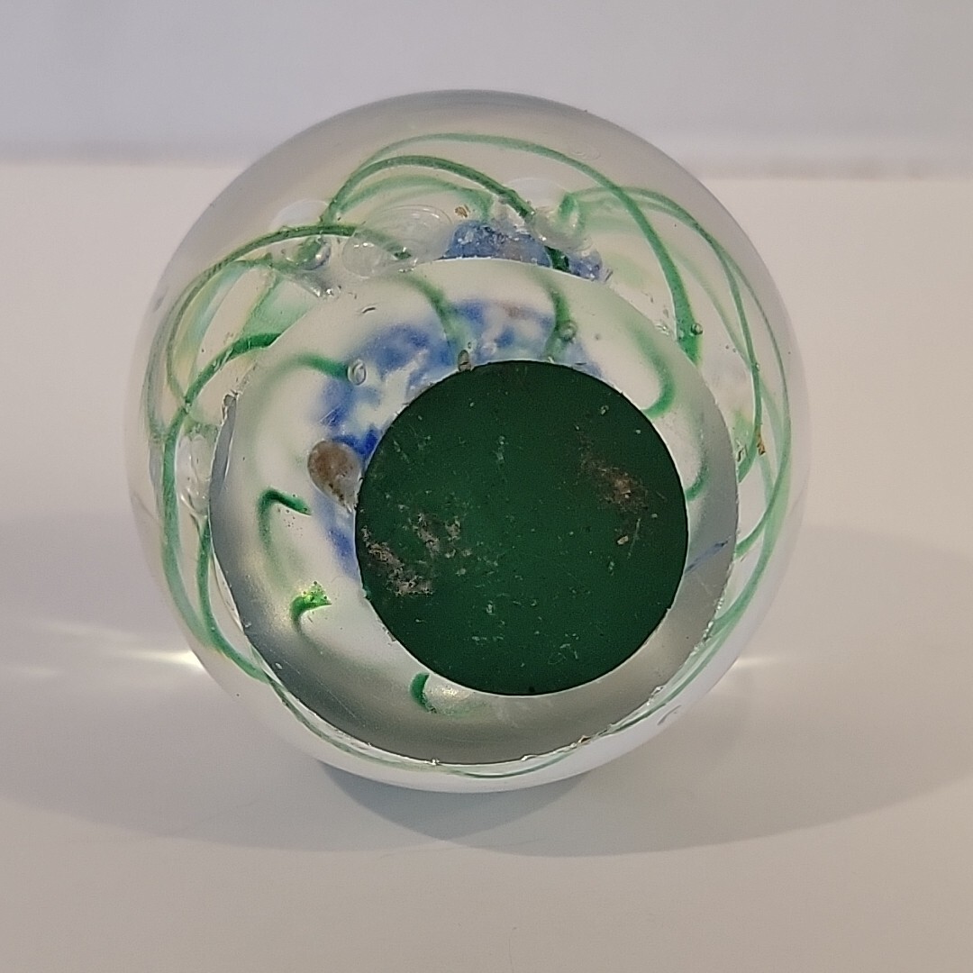 Vintage Paper Weight Art Glass Blue W/ Green Swirl Bullicante Round Sphere