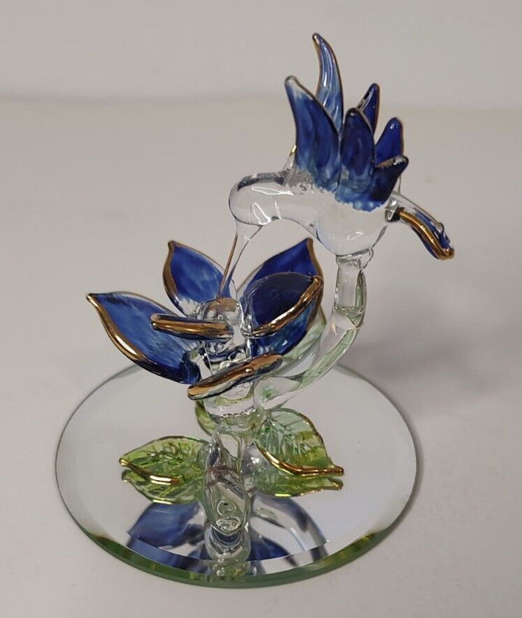 Vintage Lot of 2 Hand Spun Art Glass Feeding Humming Birds 1 w/Gold Detail