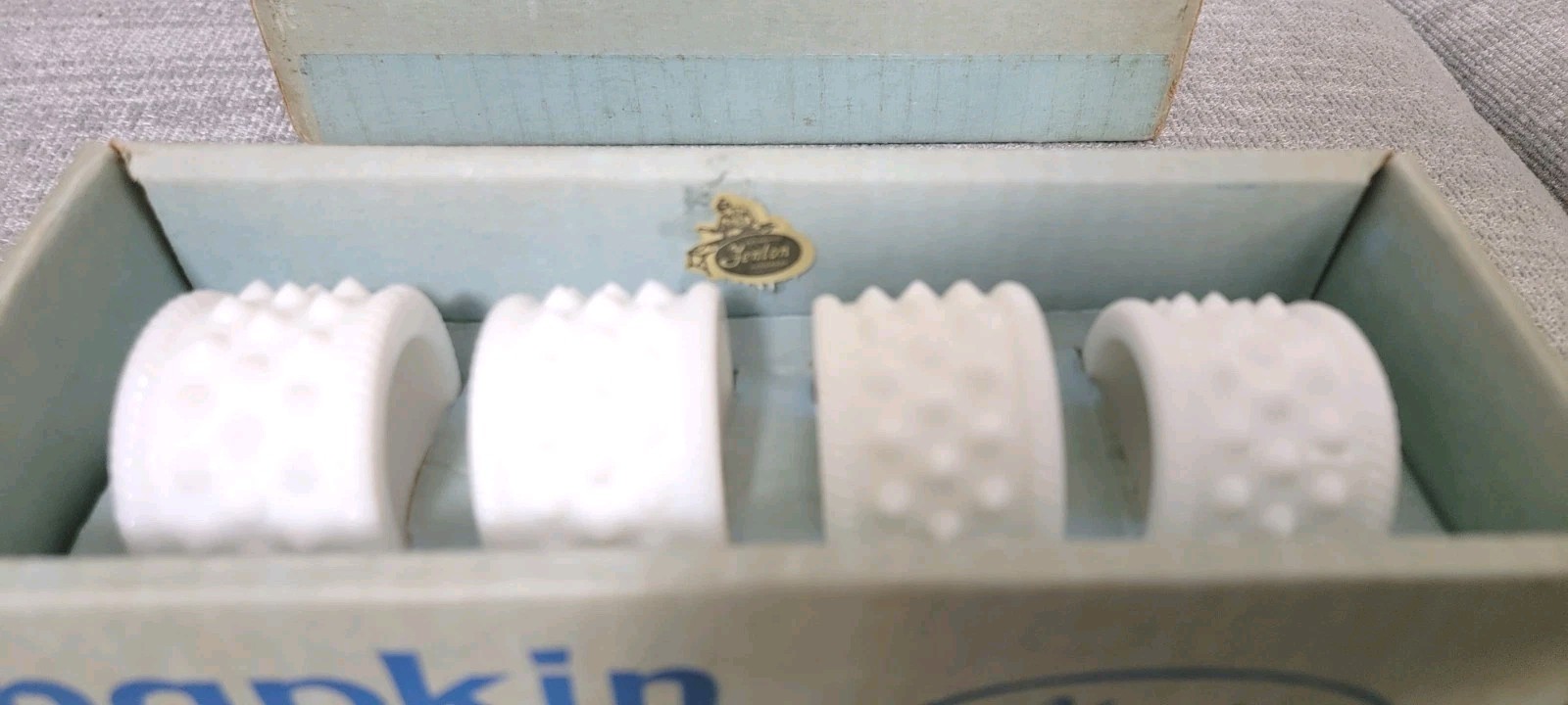 Vintage Fenton White Milk Glass Hobnail Napkin Rings in Original Box! Set Of 4