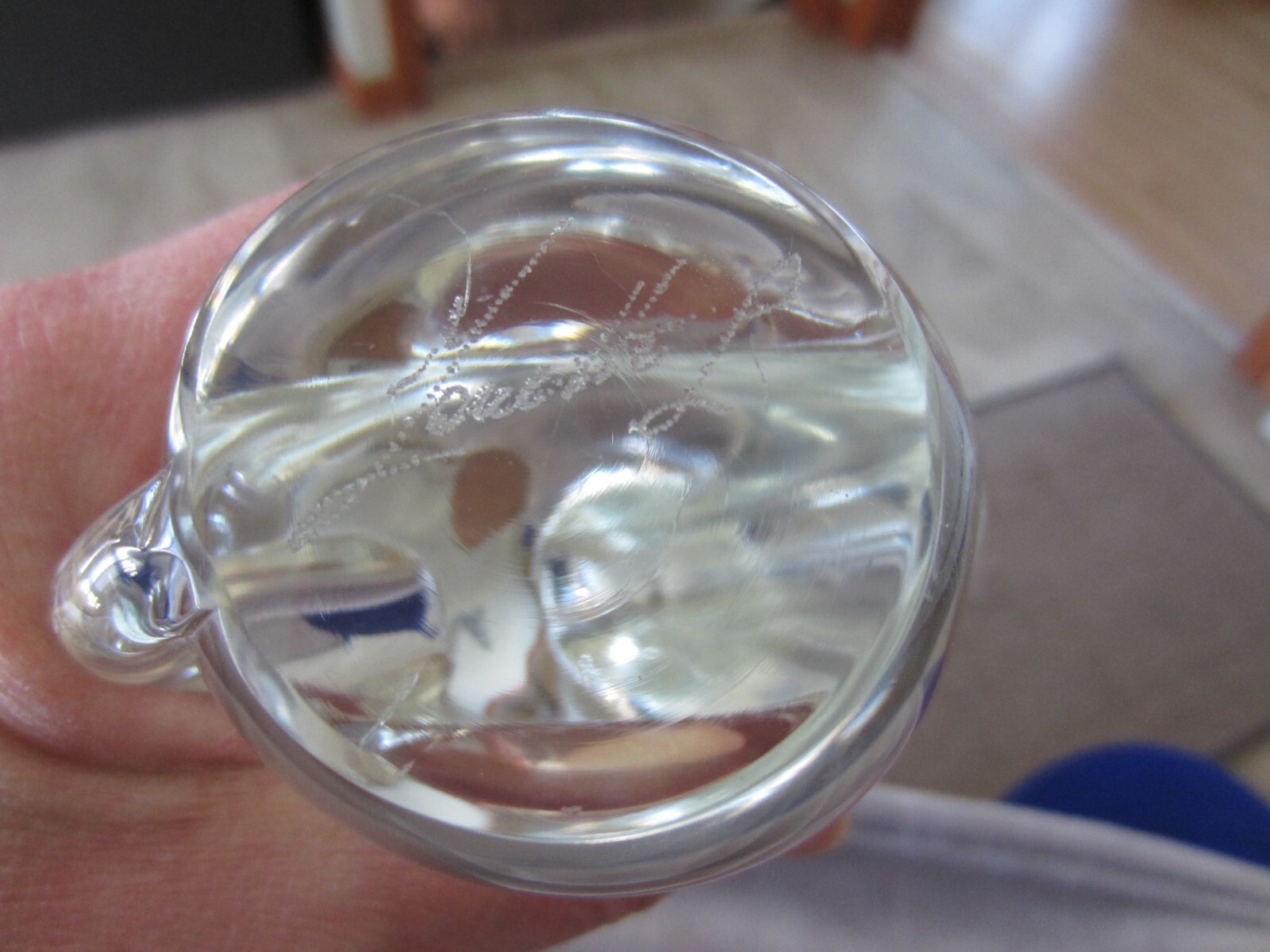 VTG. LARGE SIGNED art glass cat Unbranded clear color 7 3/4 in. tall