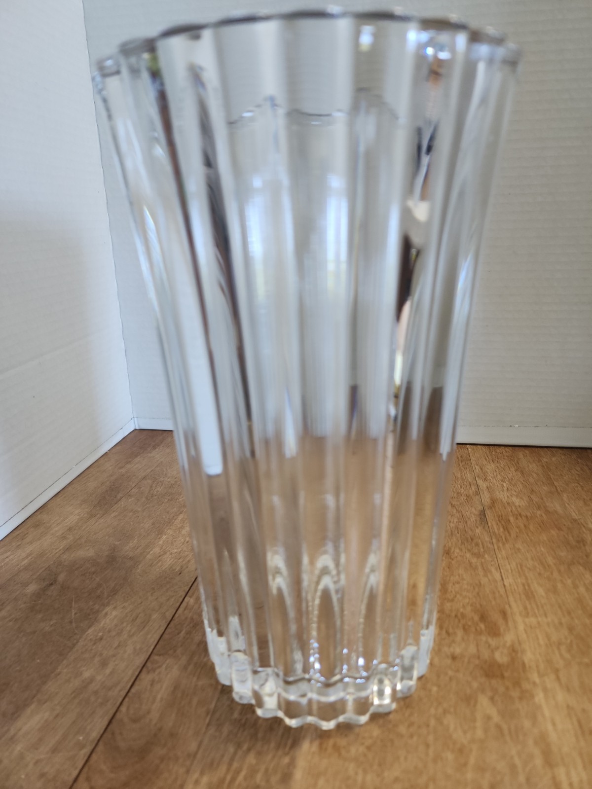 Cristal D’Arques Durand Athena Vase Clear Glass 9-5/8″ Tall