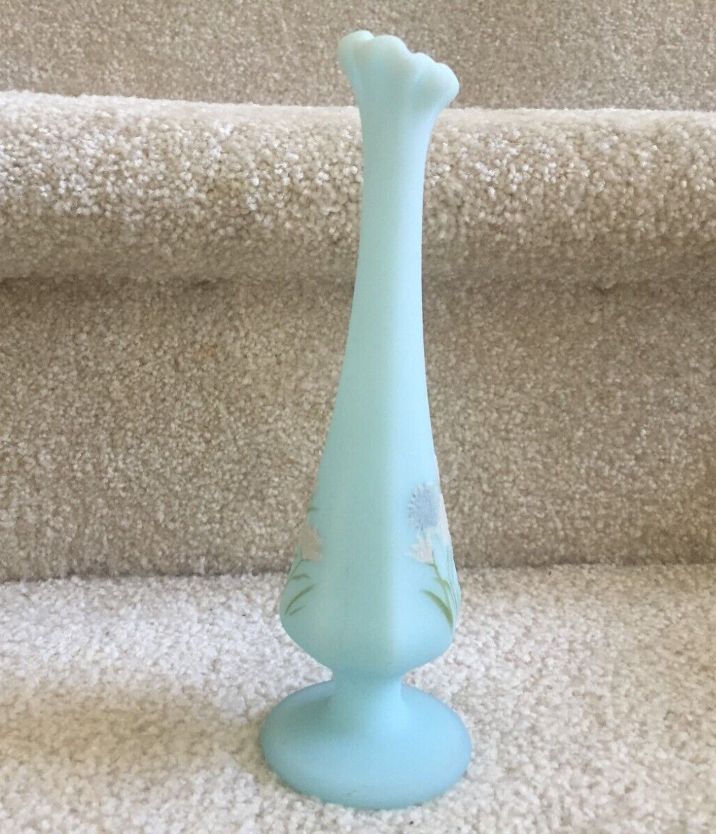 Fenton Bud Vase Frosted Sparkle Aster Flowers on Blue Custard Wagner FREE SHIP