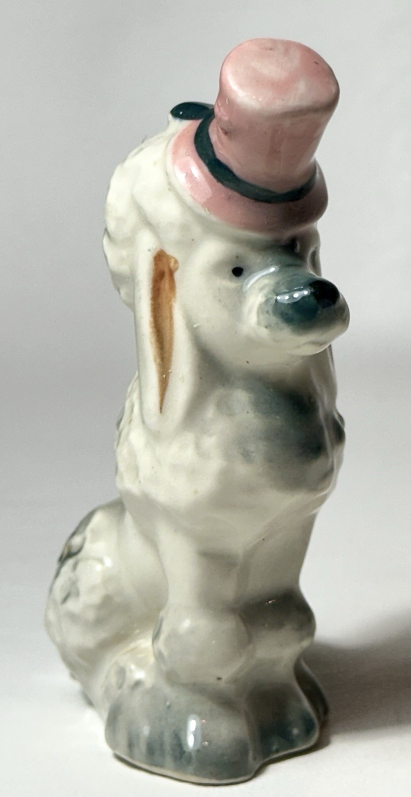 Vintage Pico N Y Ceramic Poodle Figurine With Pink Top Hat Made in Japan 4.5″