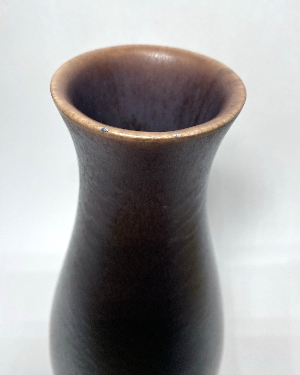 Vintage Klein Reid NY Handcrafted Fine Porcelain Vase