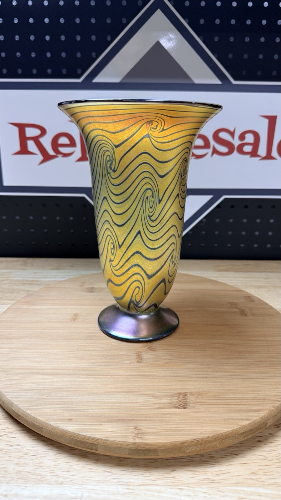 Lundberg Studios Signed 1999 Iridescent Art Glass Swirl Vase Gold Blue 9”