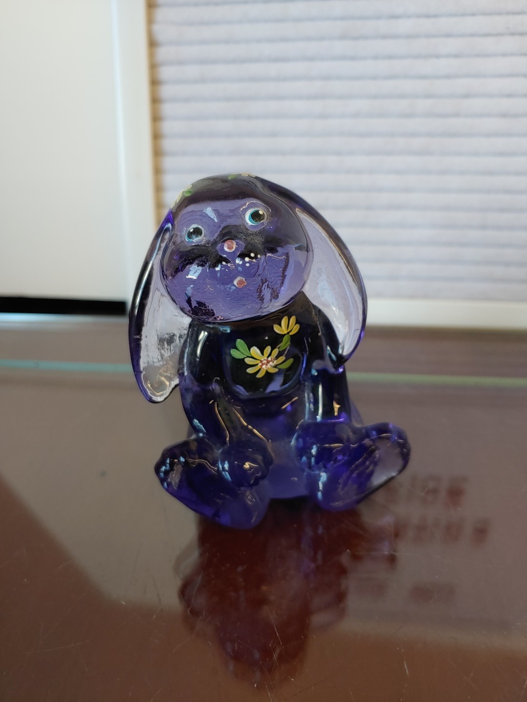 Fenton Handpainted Easter Blessings Bunny Figurine Purple Violet Art Glass 3.5″