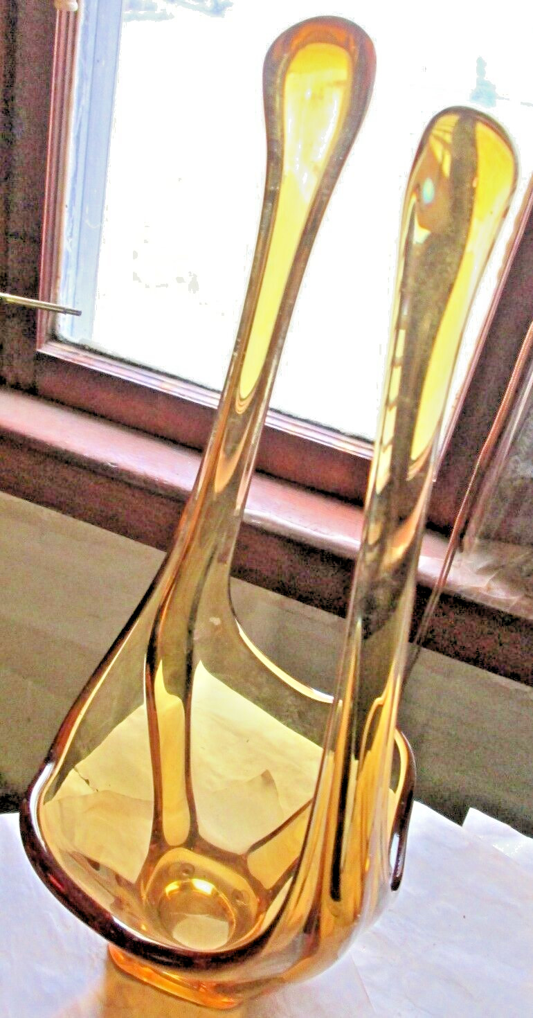 VINTAGE AMBER MURANO RAISED ARMS ART GLASS BASKET, 1 1/2″ X 7 3/8″, 55 Oz. USED