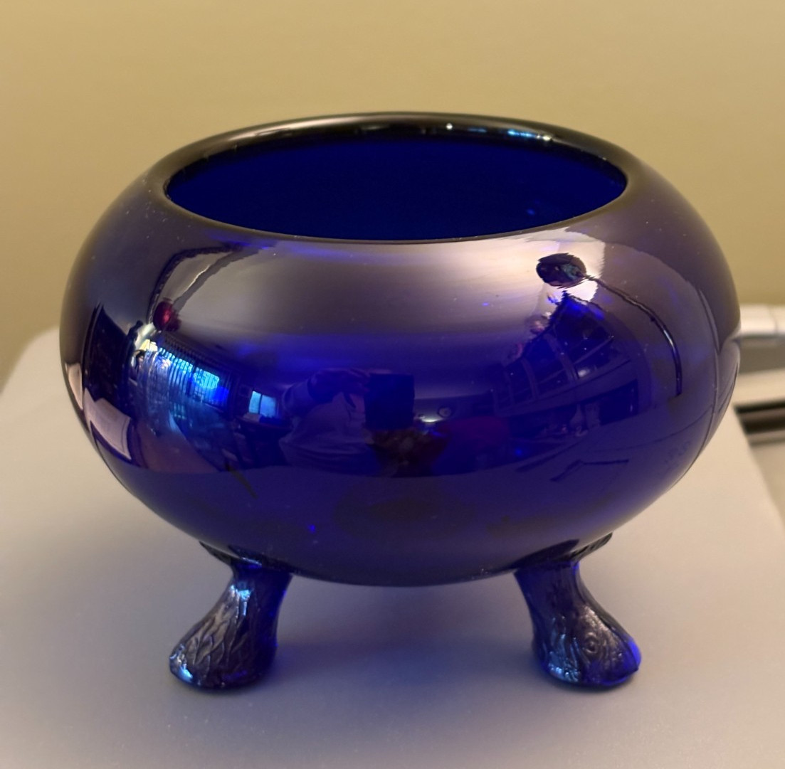 Vintage Viking Glass Flowerlite Rose Bowl Vase Cobalt Blue Tree Bark Feet