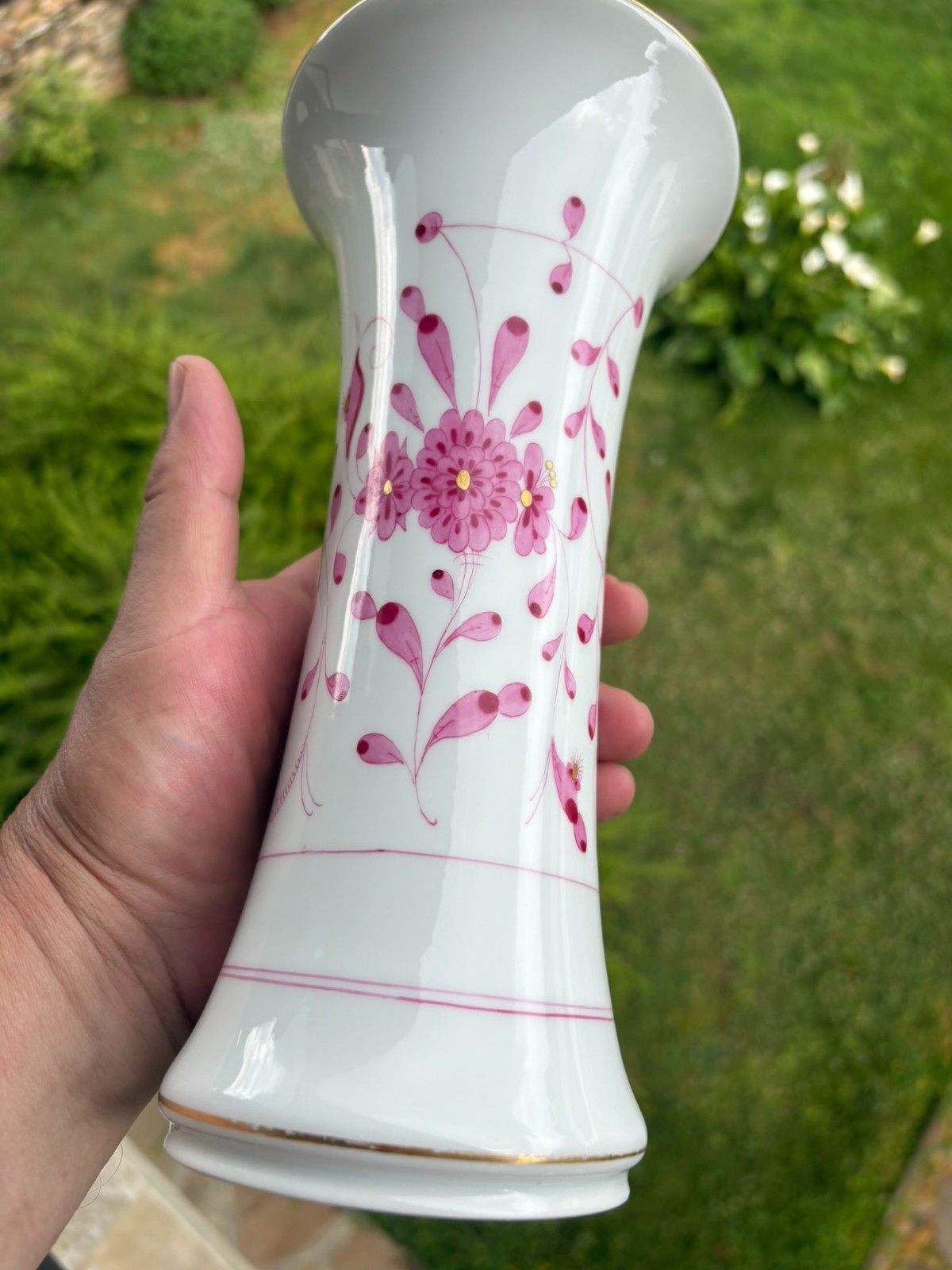 1924 Meissen Porcelain Vase Pink Floral Hand Painted Gold Gilt 9.5 Inches