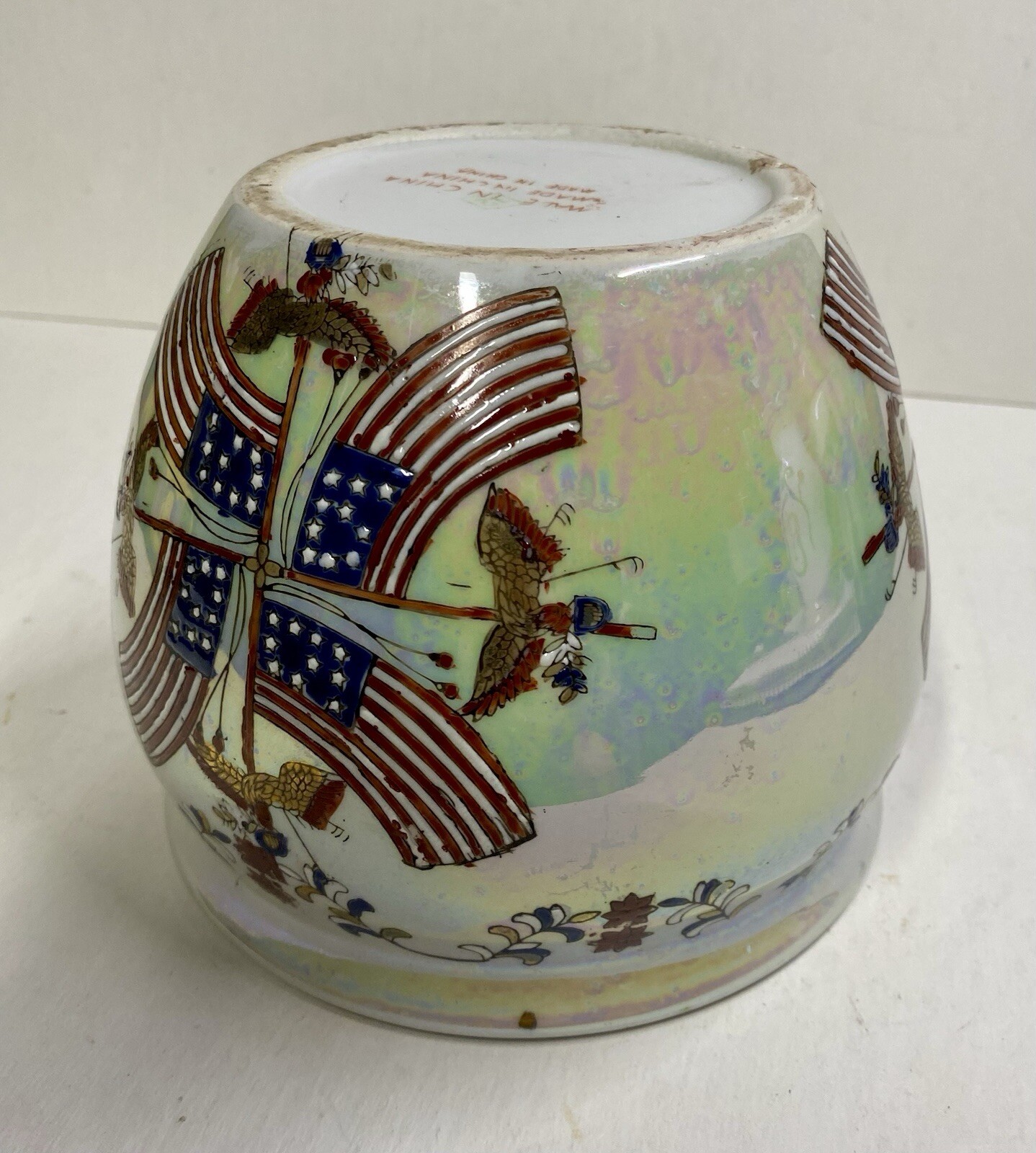 Vintage Hand Painted Patriotic Eagle & Flag Opalescent 5.0 Vase Planter Pottery
