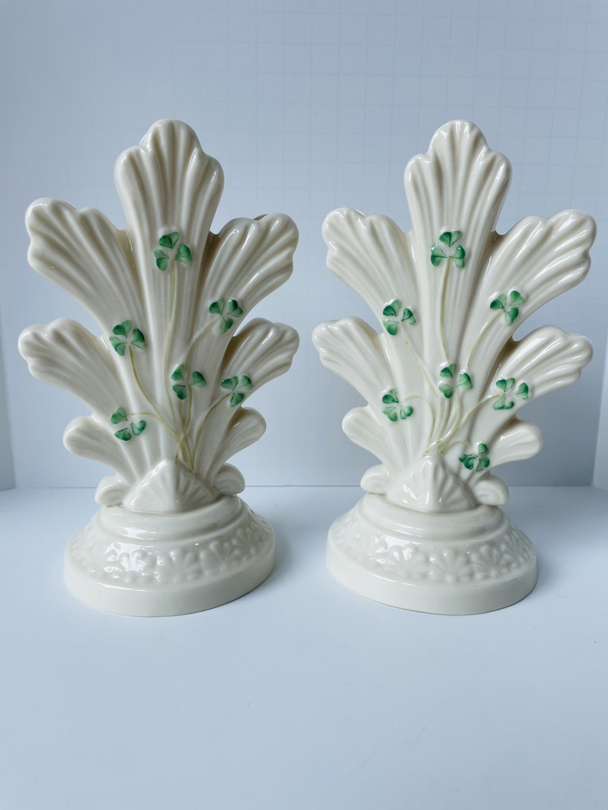 Belleek Pottery 2 Vintage Honeysuckle Shamrock Spill Bud Vases 6.5” – 7th Mark