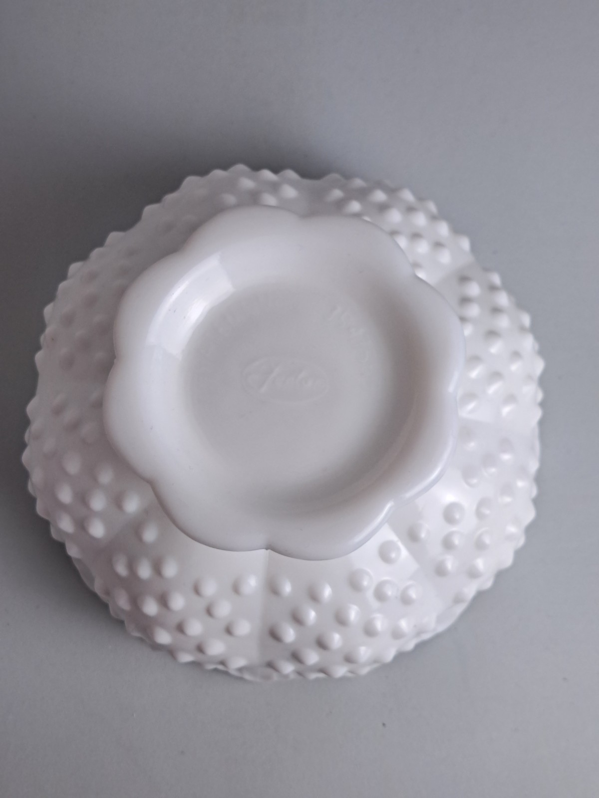 VTG. FENTON Hobnail White Milk Glass 6″ Ruffled Farmhouse Pedestal Candle Bowl