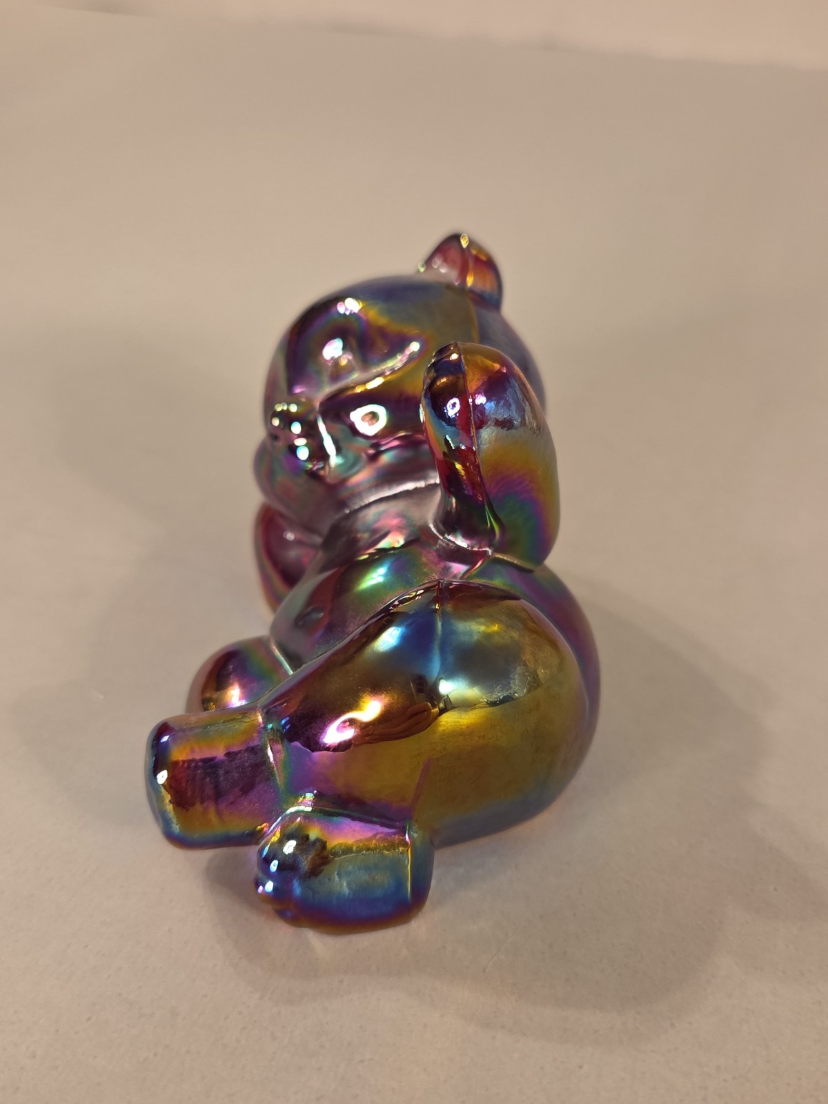 Fenton Bear Plum Purple Carnival Glass Iridescent Glossy Laying Down Stamped