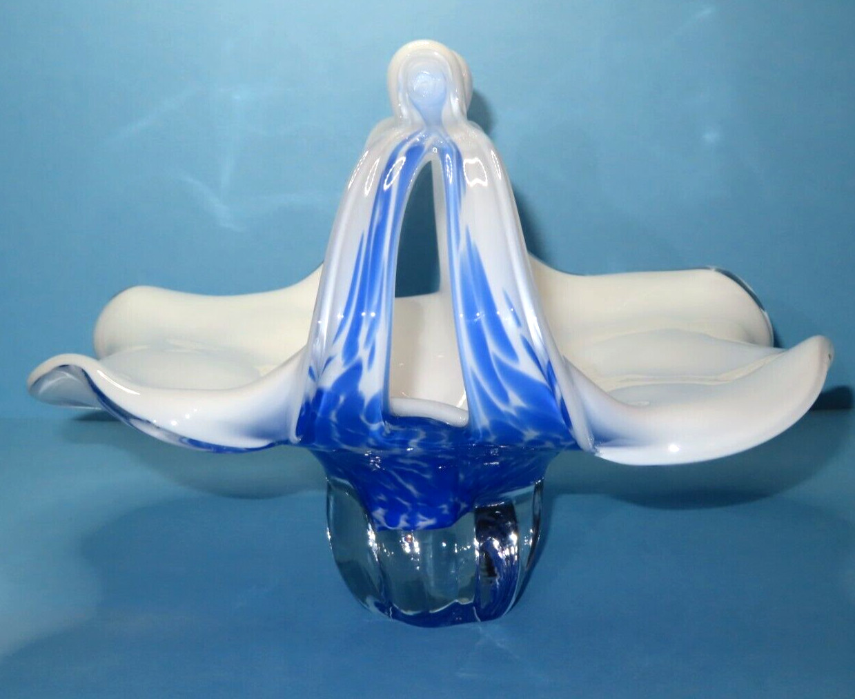 Royal Gallery Art Glass Hand Blown Blue & White Centerpiece Basket w/ Handle 11″