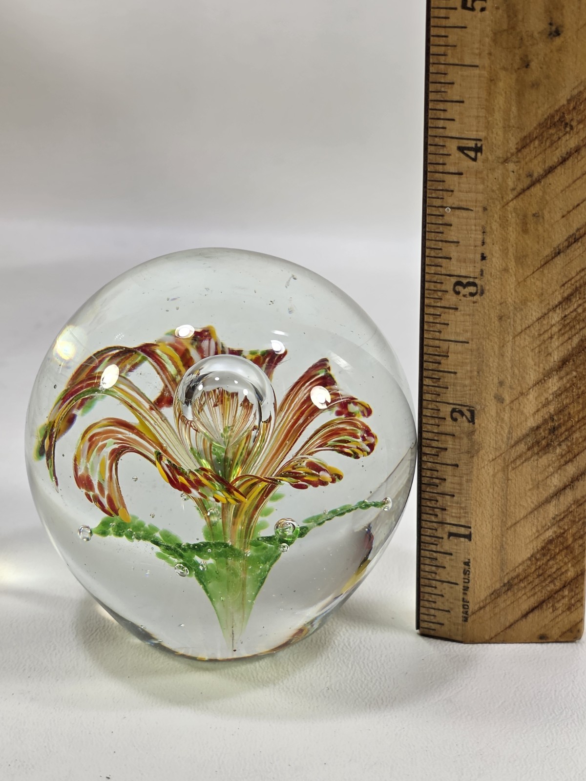 VTG Hand Blown Art Glass Controlled Bubble Paperweight Spring Flower Lily 3.25”