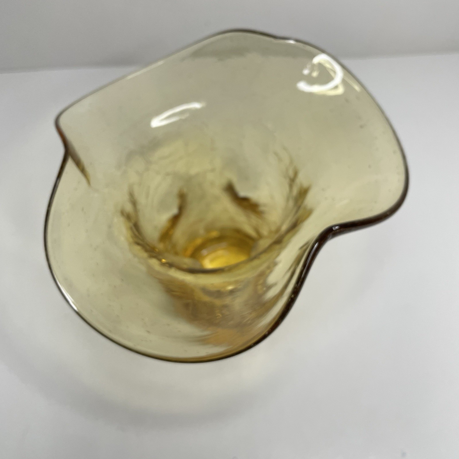 Amber Crackle Glass Vase 5-3/8″ Ruffled Top