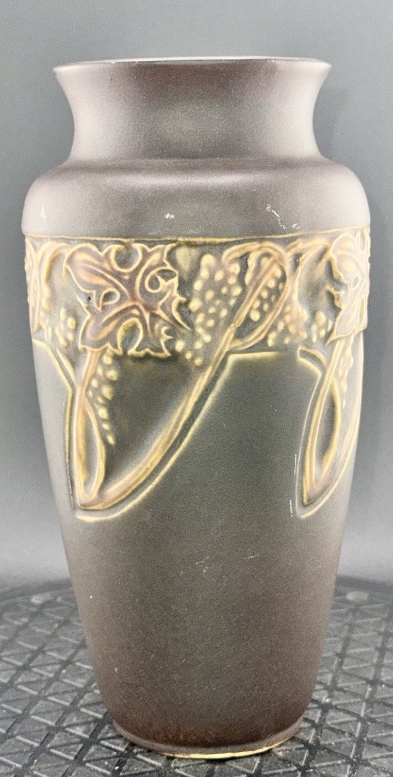 ROSEVILLE ROSECRAFT VINTAGE 9” VASE W/CHIP & REPAIR AT RIM. FRAGMENT INCLUDED