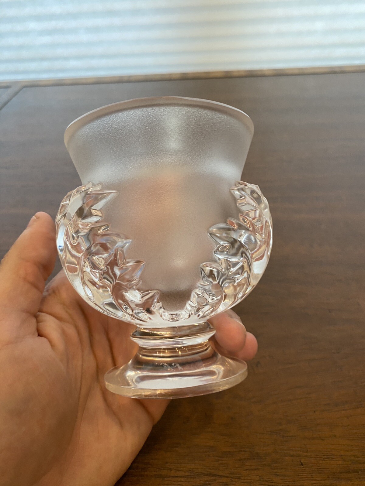 BEAUTIFUL VTG LALIQUE St Cloud Acanthus Leaves Crystal Vase SIGNED 4.5″H FRANCE