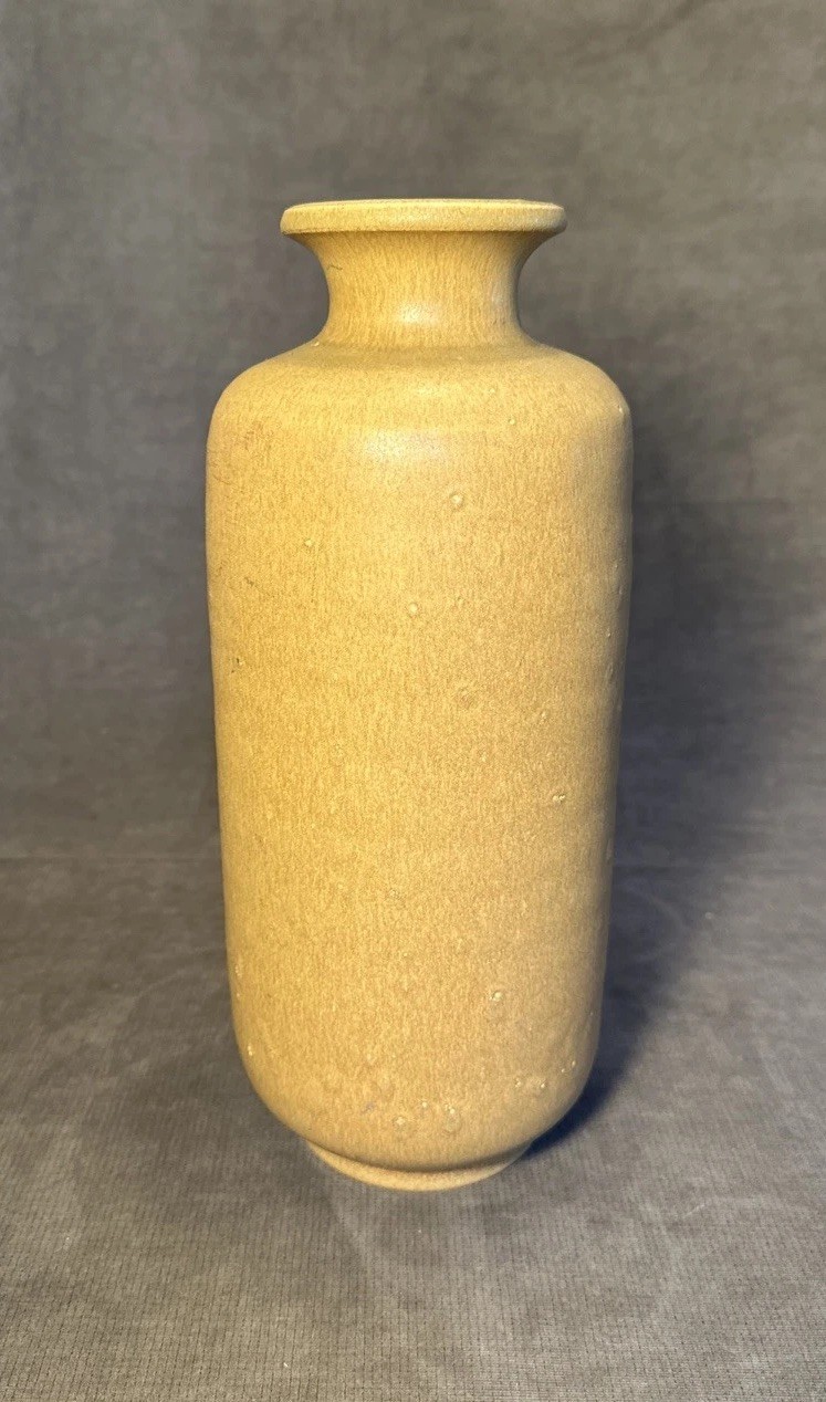 Arts & Crafts Matte Rowe Pottery Bob Timberlake Vase 11.75” Tall