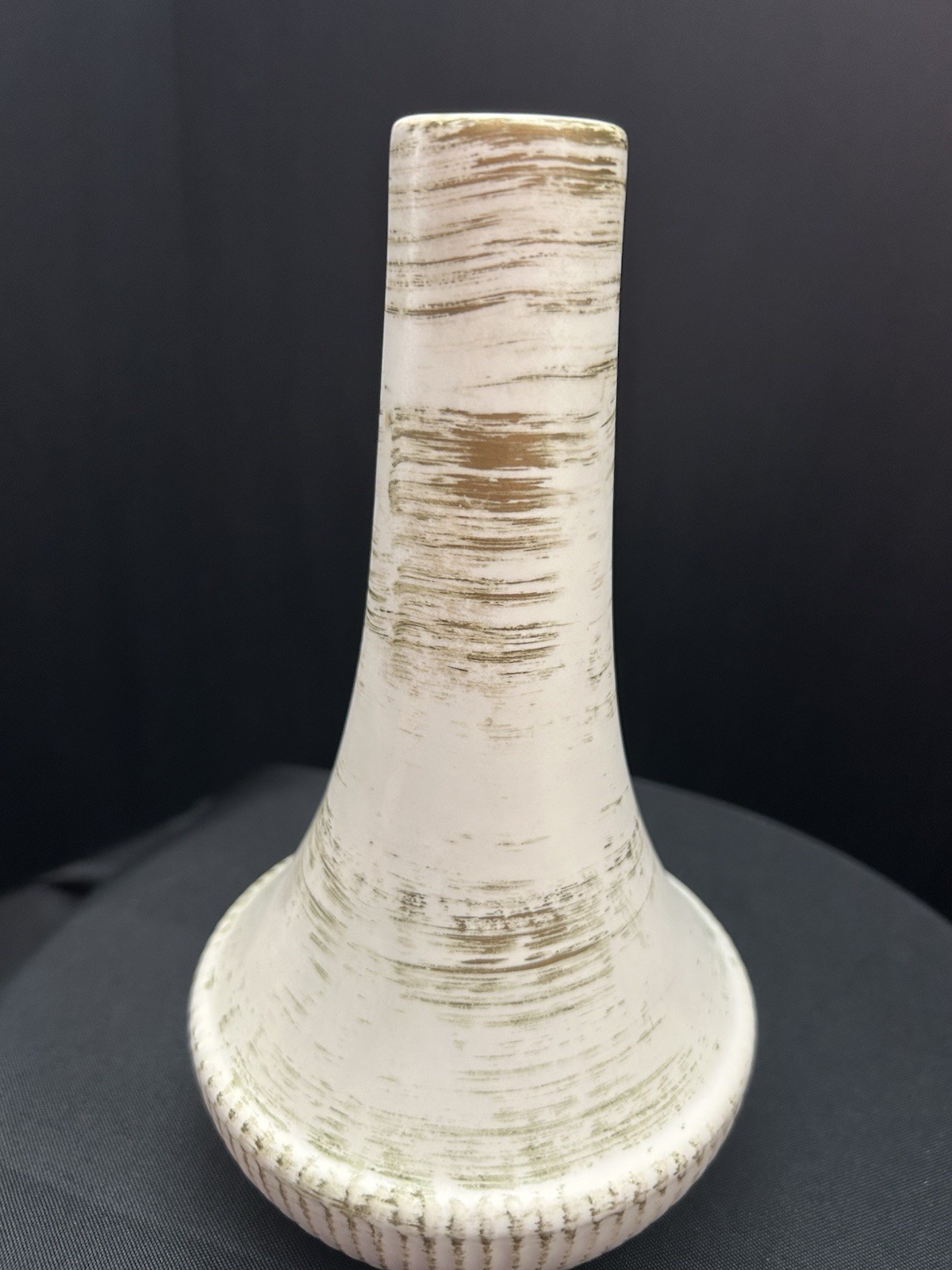 Vintage 60’s McCoy Pottery Genie White Gold Bud Vase 8.5in Modern Contemporary