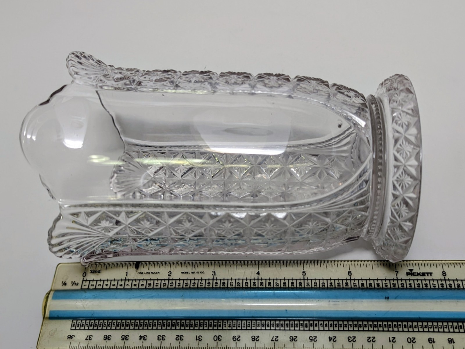 American Brilliant Cut Glas Vase 1876-1917 Beautiful Piece