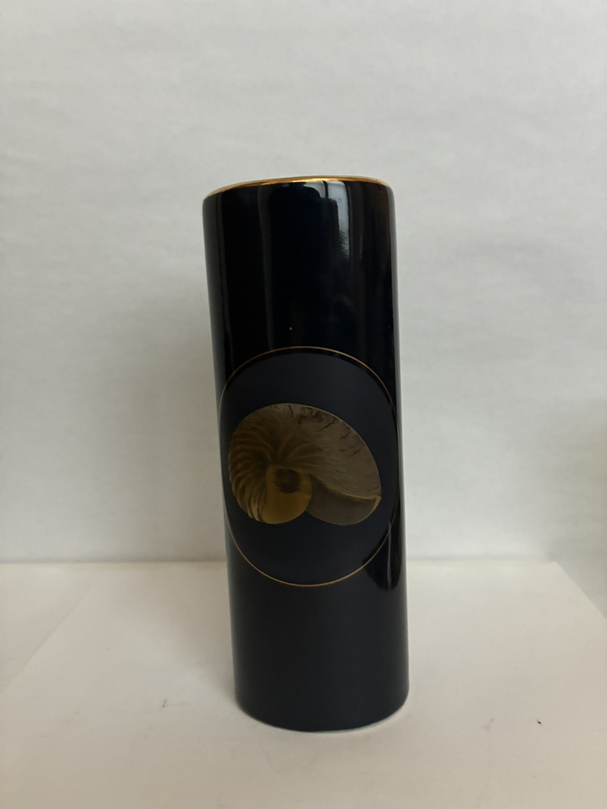 Vtg Otagiri Nautilus Vase Ceramic Navy Blue With Gold Trim Made in Japan 8.5”
