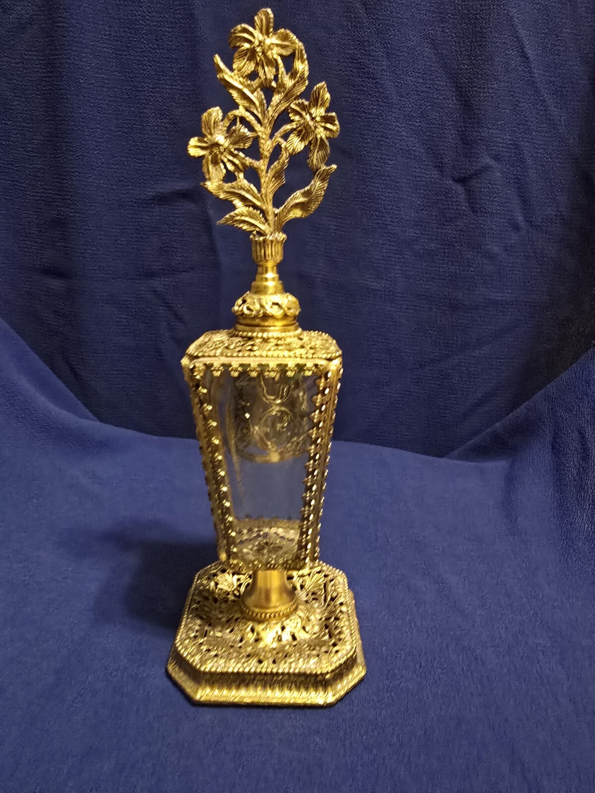 VTG 8.75in ORMALU/FILIGREE/BEVELED GLASS ORNATE PERFUME BOTTLE HOLLYWOOD REGENCY