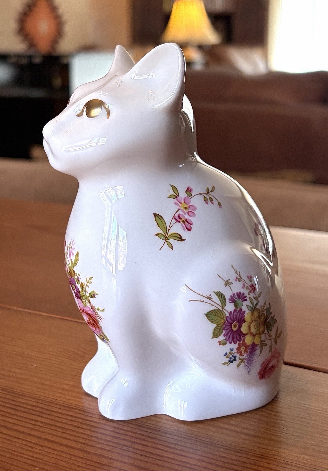 HAMMERSLEY Fine Bone China Cat Figurine England “Howard Sprays” Floral Design A+