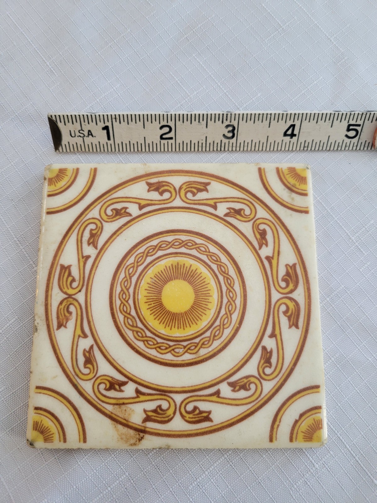 Vintage CAL-TILE Mexico Decorative Ceramic Tile Sunburst Medallion 4.25″ Cream
