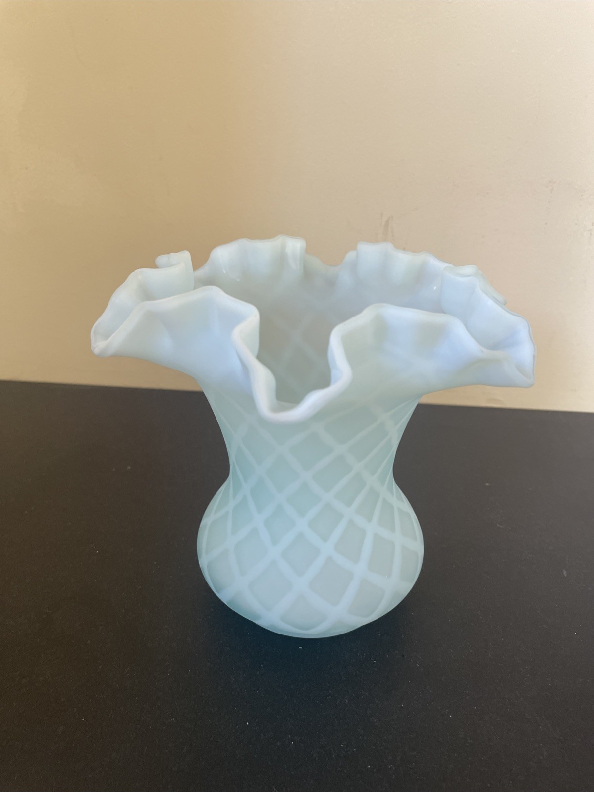Fenton Opalescent Satin Blue Glass Diamond Optic Ruffled Vase 6 1/8″ Tall INV2