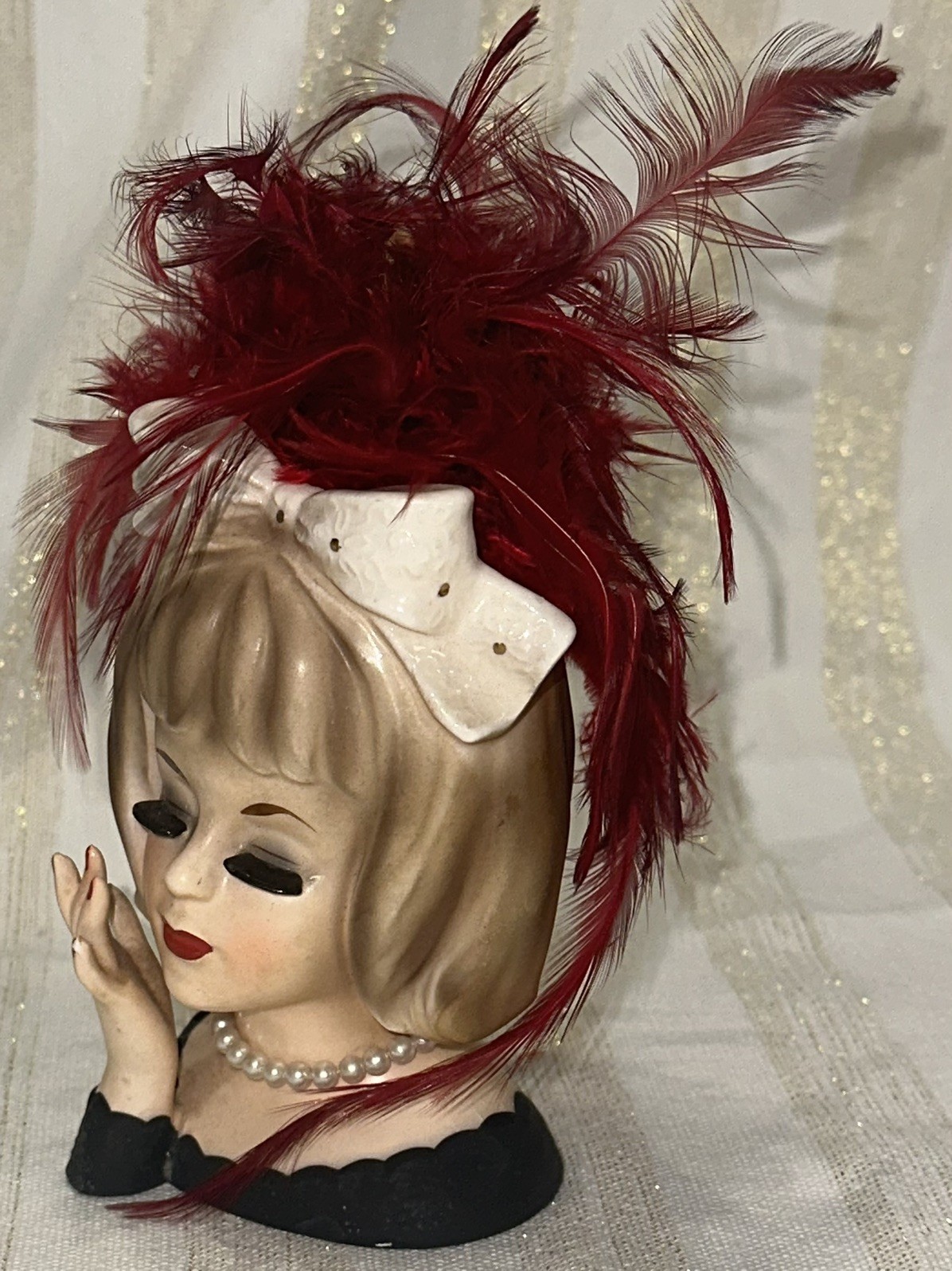 Adorable Vintage Lady Head Vase Inarco E2805 Polka Dot Bow Hand to Face