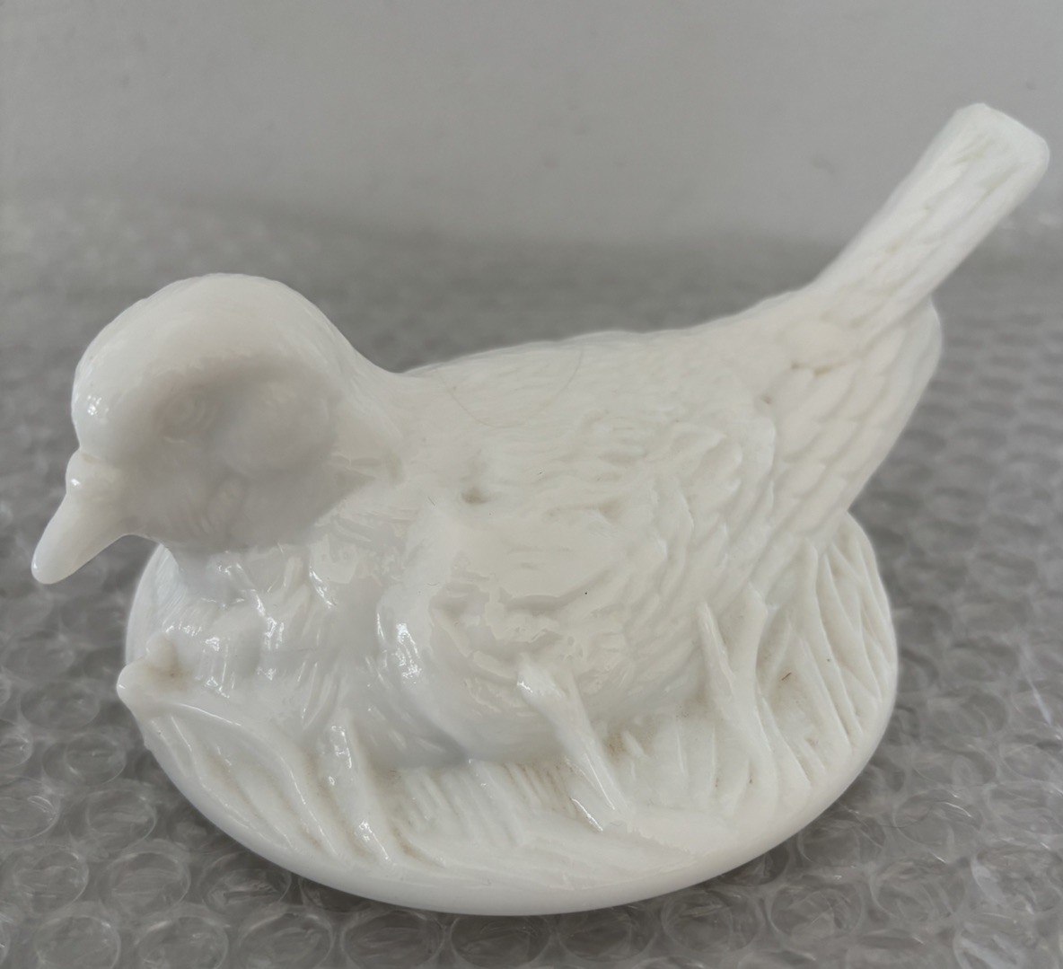 WESTMORELAND Robin on Twig Nest REPLACEMENT Top Milk Glass * Read *L-A