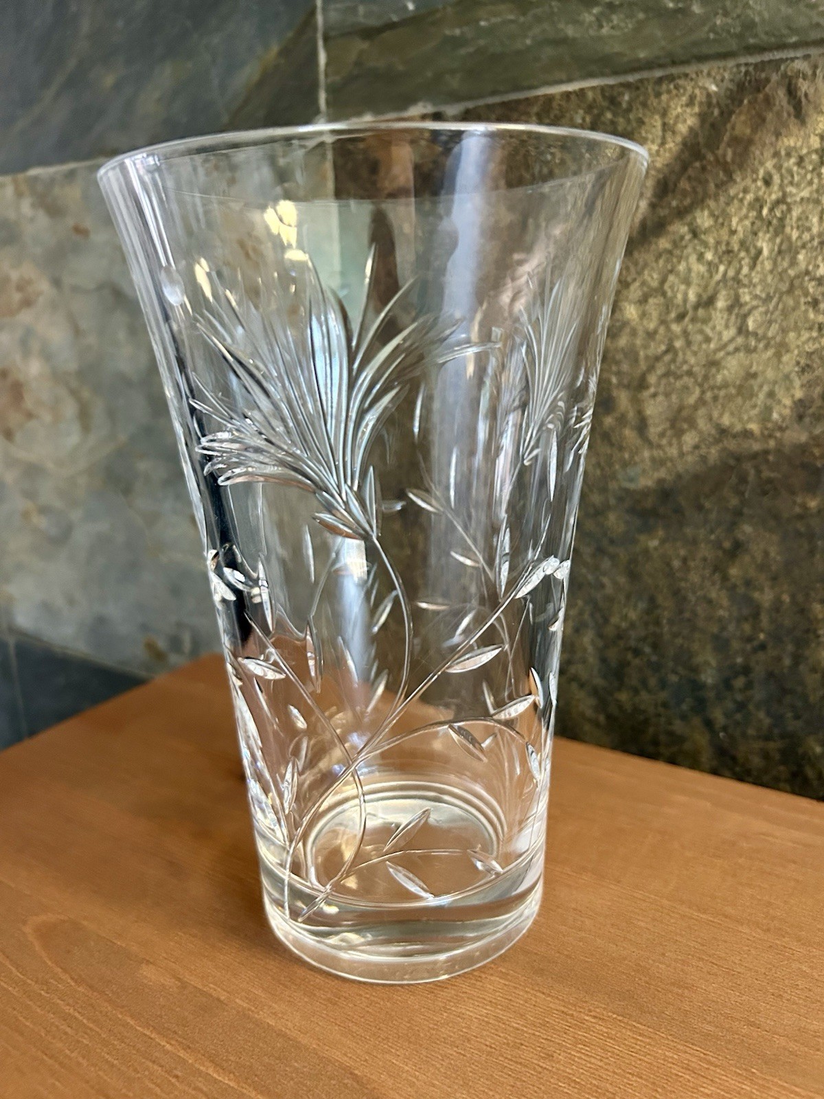 JG Durand Cristal d’Arques Crystal Vase Fern Leaf 24% Lead Crystal Vintage 8″