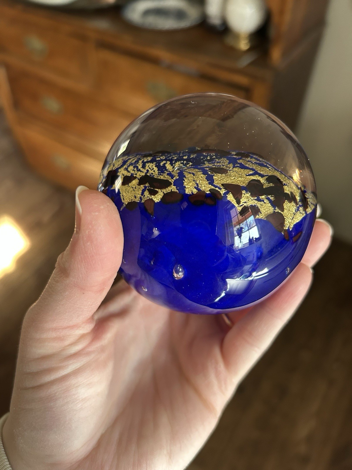 Robert Held Cobalt Blue Gold Foil Round Paperweight Signed & Original Sticker