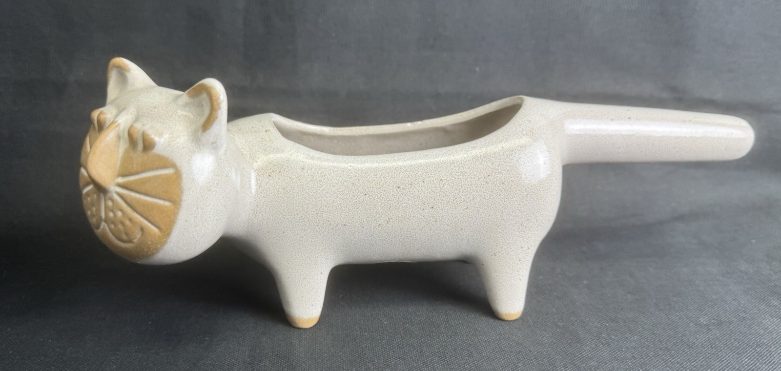 Vintage David Stewart For Lion’s Valley Pottery Cat Folk Art Planter