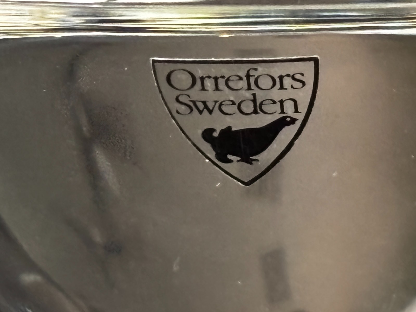 ORREFORS Marin Cut Crystal Bowl Jan Johanson Design 6 3/8″ x 5 3/8” x 3”