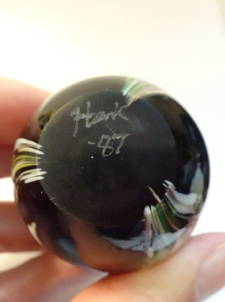 Signed 1987 Hank Claycamp of MSH Studio Art Glass Egg Spatter Paperweight Black