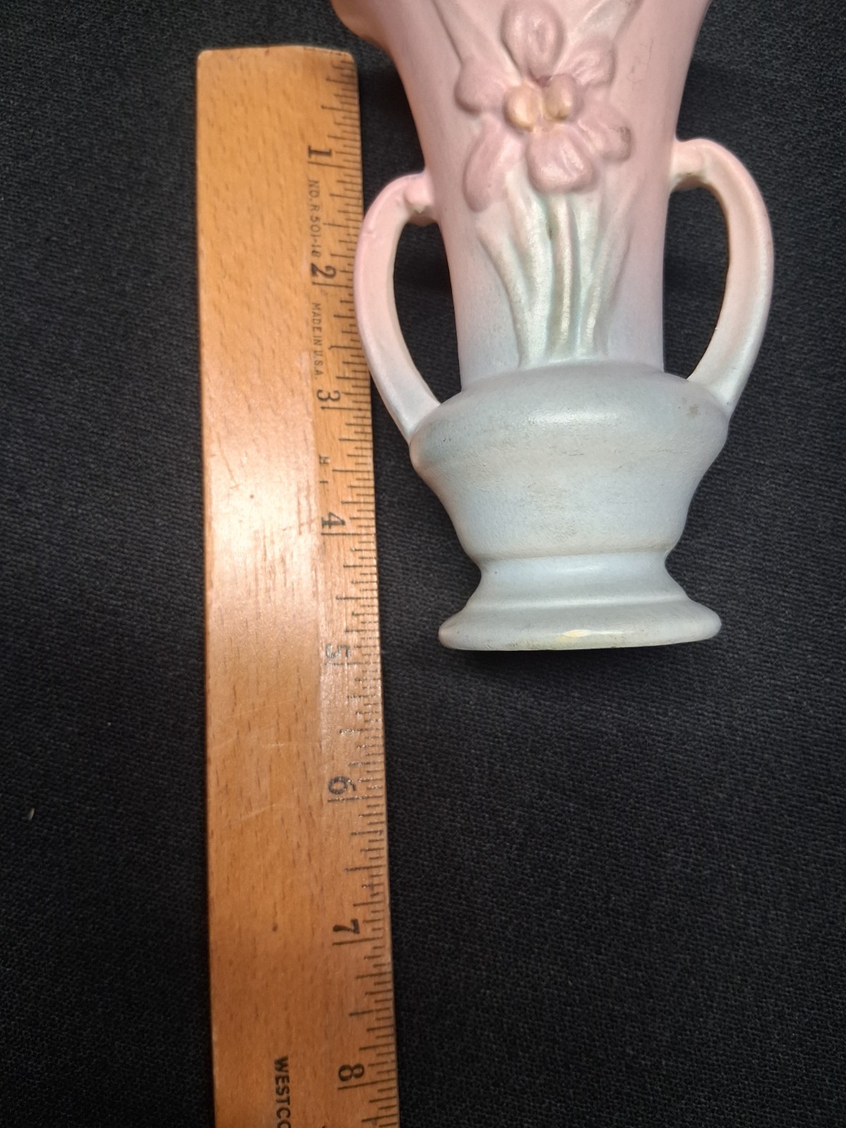 2 HULL POTTERY IRIS 4 3/4″ VASES 402 HARD TO FIND SIZE MINI