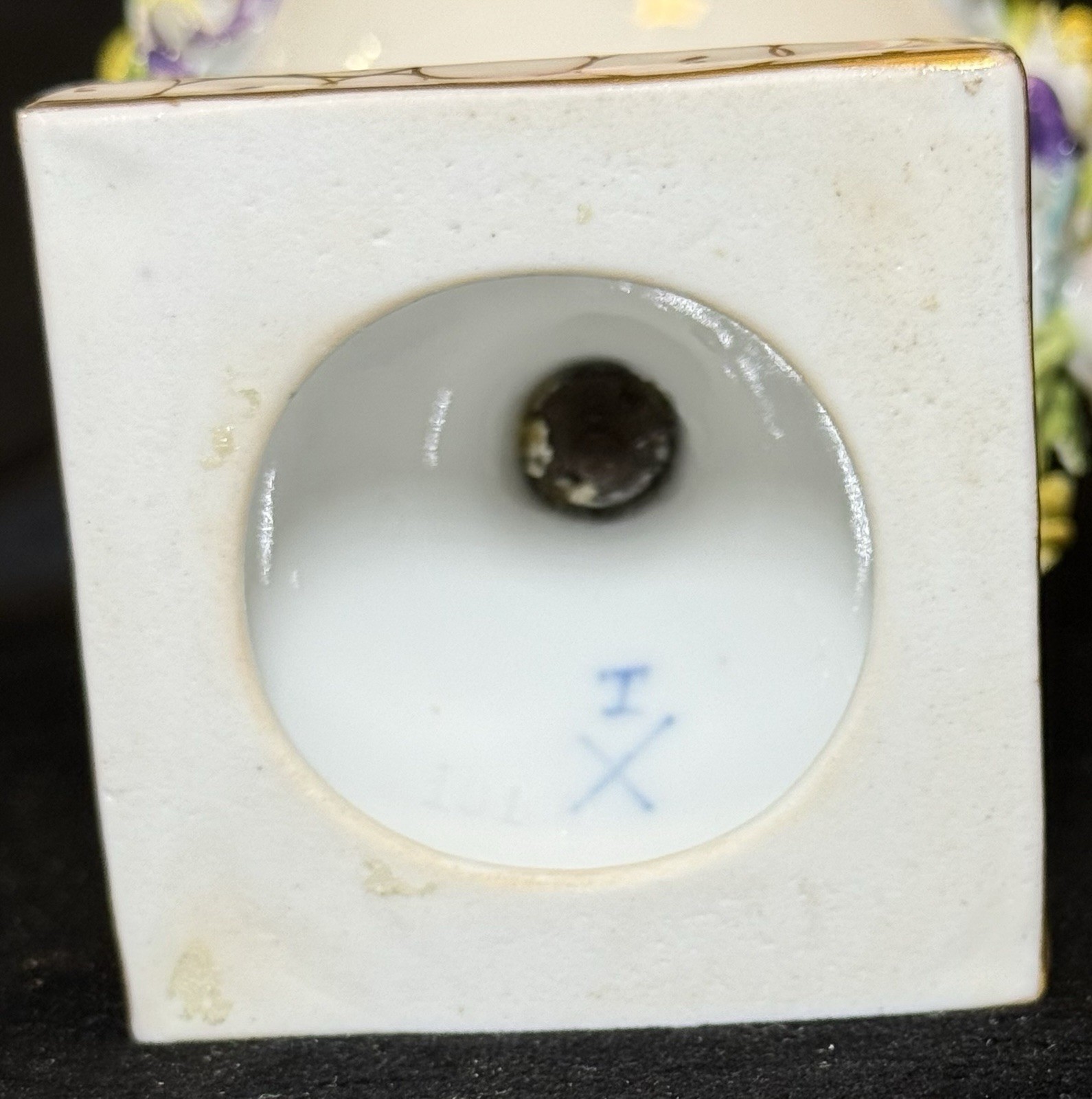 Antique Carl Thieme at Potschappel porcelain urn Hand Painted W/Applied Flowers