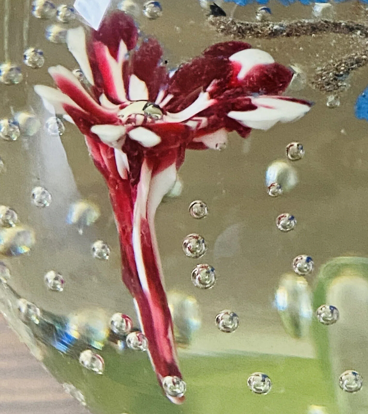 Vintage Peter Gentile Glass Butterfly on Frit Paperweight Ice Pick Flower 3.3”H