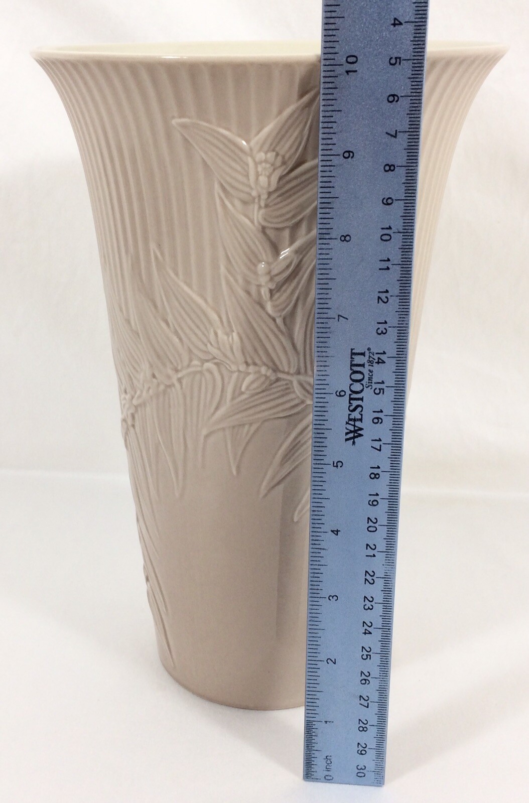 LENOX Natures Impression Woodland Leaves Embossed Vase 10″ Tall Vtg RARE NWOT