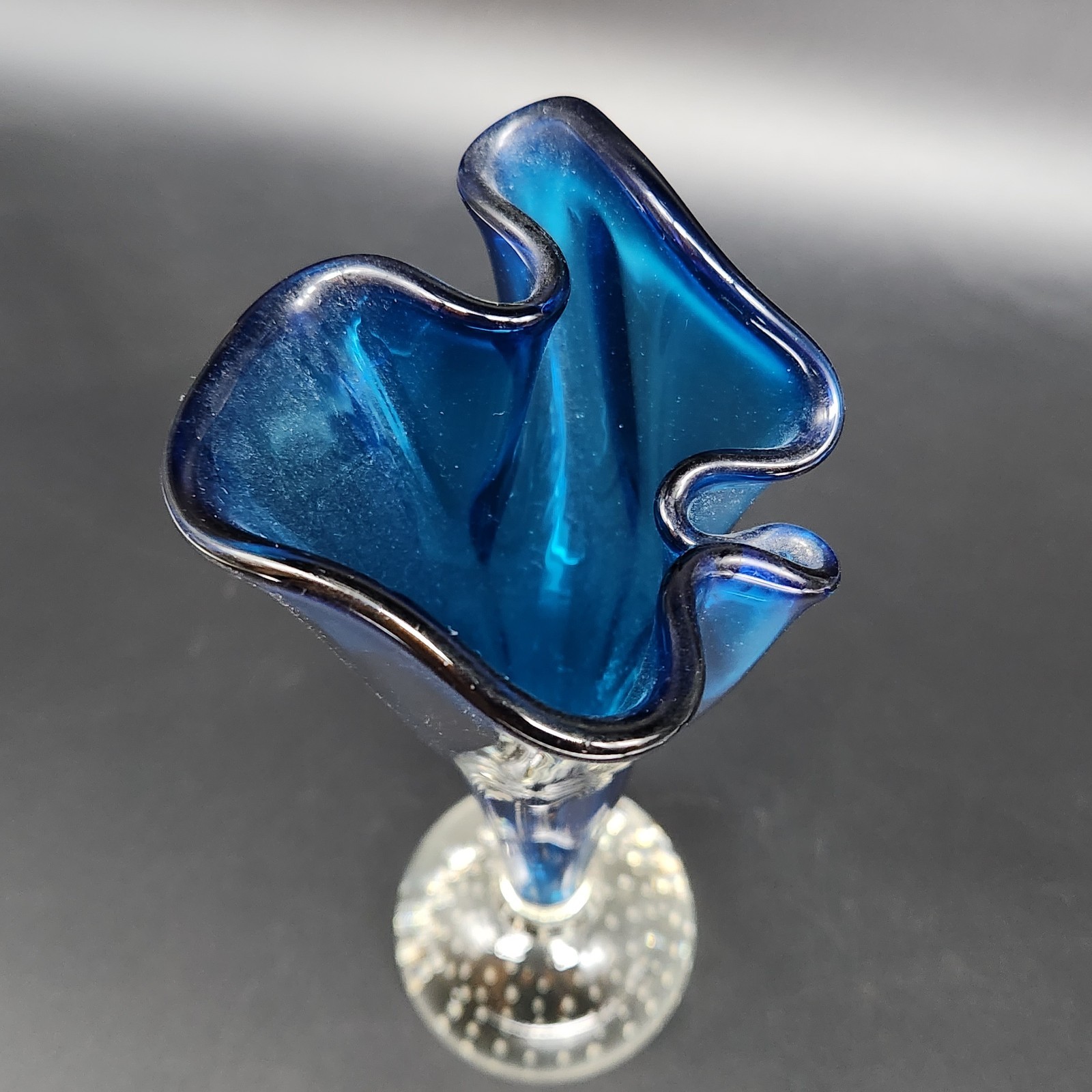 Art Glass Paperweight Sapphire Blue Swung Vase With Controlled Bubble 11-1/2″T