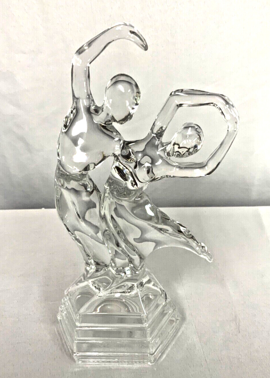 Vintage RCR Royal Crystal Rock BOLERO Dancing Couple made of 24%Crystal in Italy