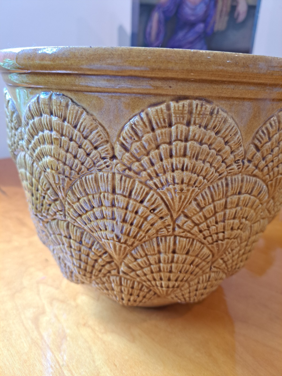 Vintage Haeger Pottery Planter #5077 Brown/Tan With a Sea Shell Like Print