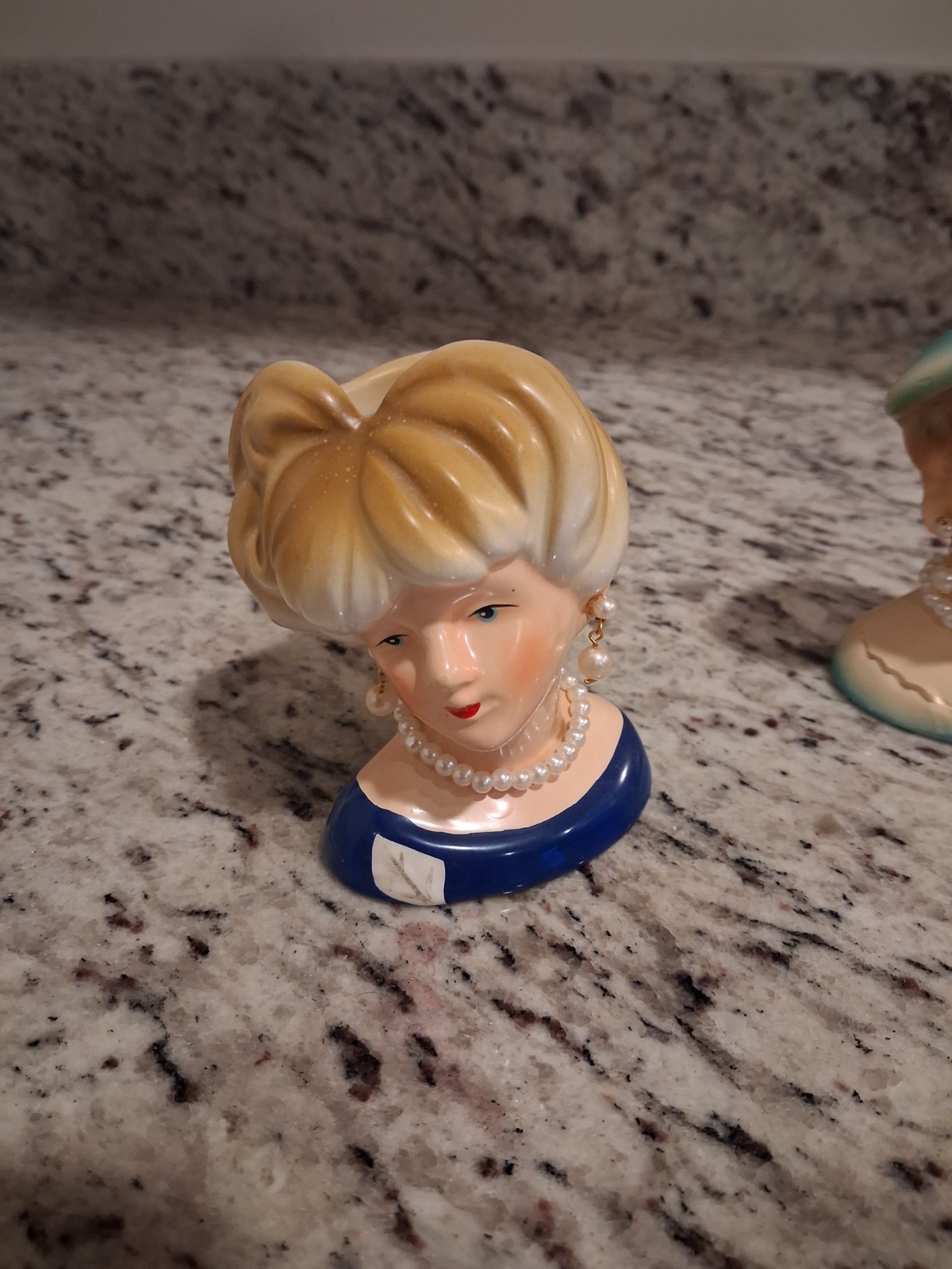 Marilyn Monroe 2 940s 50s Ruben Orginals Head Vase 2 Inarco Head Vases